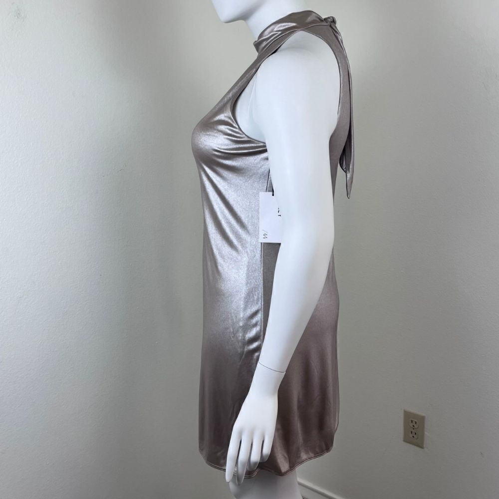 Bailey 44 Women Size L Director Cut Gold Matallic Shift Pullover Mini NEW Dress - Picture 12 of 17